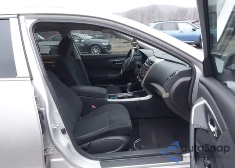 2015 Nissan Altima 2.5 Sv from USA, damaged, VIN 1N4AL3AP6FC201729